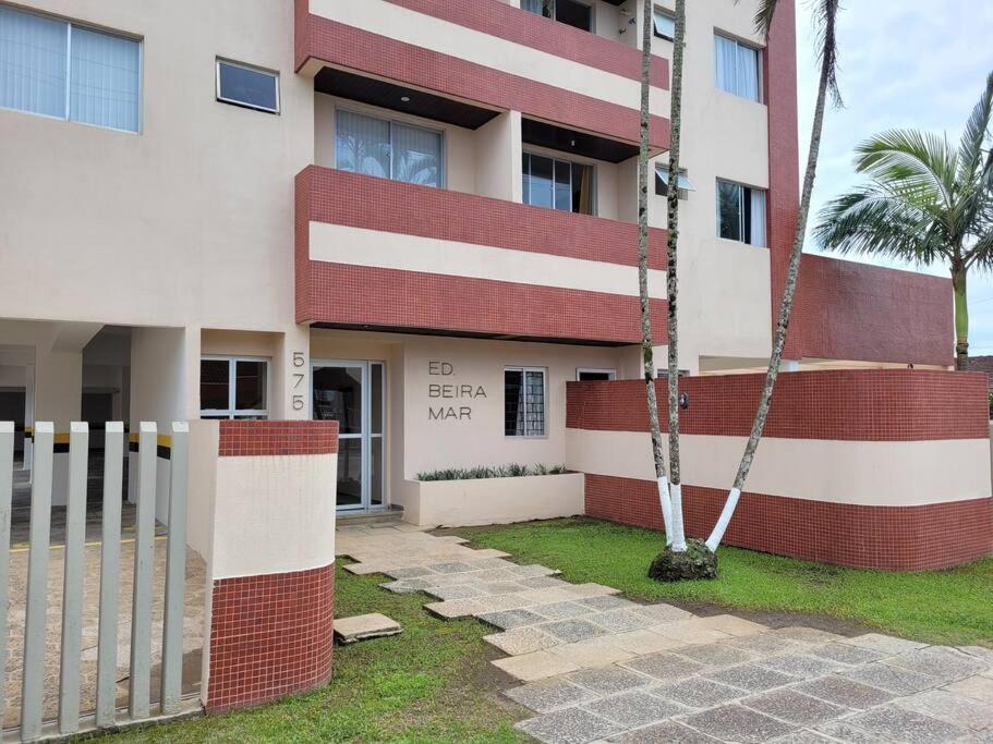 Apartamento Brejatuba Beira Mar Guaratuba Exterior photo